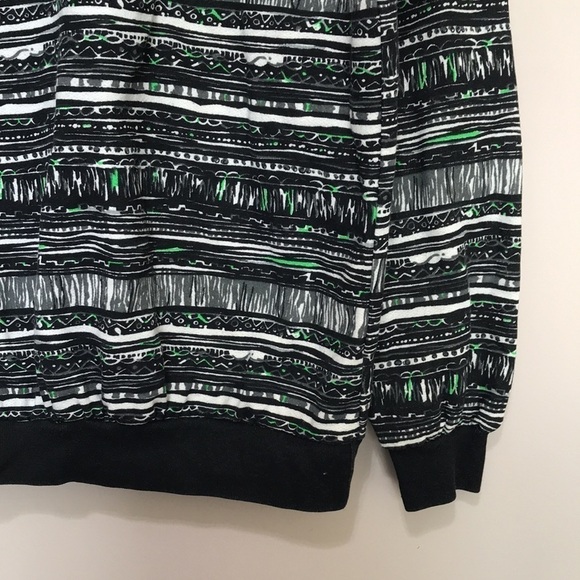 𝅺VINTAGE Wrap it up crewneck retro sweater unisex size medium - Picture 3 of 11